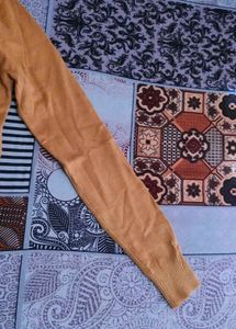 🆕🧡BRAND NEW V-Neck Sweater Top🧡🆕