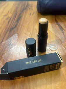 Lakme Stick Foundation In Shade W180 Warm Natural