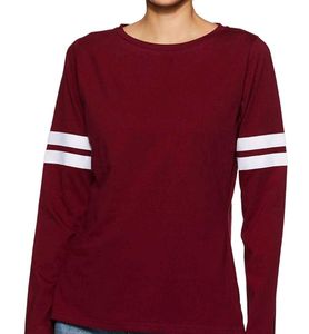 Very Comfortable Maroon With White Ti Shirt