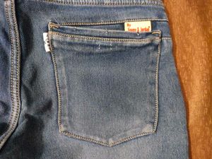 🚨JIMMY &amp; JORDAN Mens Jeans 30 Size🚨