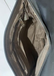 Baggit Grey Sling And Handbag 👜🩶