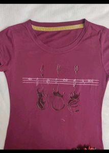 Maroon Graphic T-Shirt