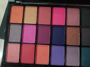 Professional Eye Shadow Pallet