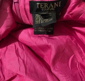 Terani Couture Strapless Mini Bodycon Dress