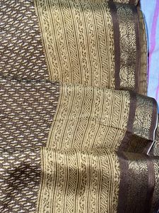 Brown+olive &amp; Gold Patterned Saree