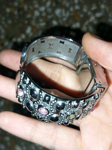 Watch/ Braslet