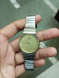 Seiko Vintage Quartz Mens Japan