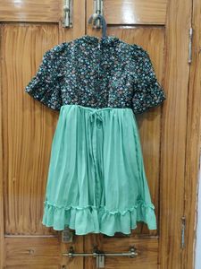 Floral Print Dress For Kids.