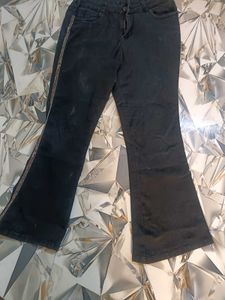 new like bell bottom jeans for gril