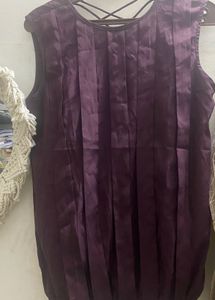 Elegant meroon Sleeveless Top