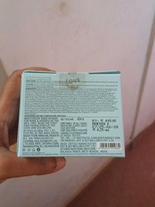 Dot &amp; Key Moisturizer