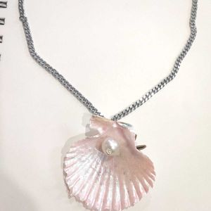 Ethereal Seashell Necklace 🐚🌊🏝️
