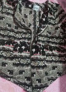 Girls Ethnic/Tribal Printed Shrug
