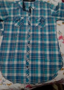 Blue &amp; White Plaid Button-Down Shirt