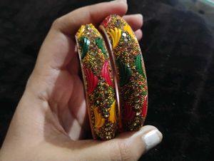 Women Multicolour Bangles 💛🧡
