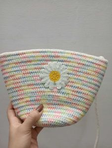 Daisy Sling Bag