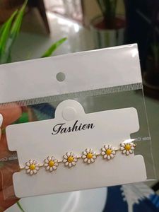 Daisy Chain Bracelet