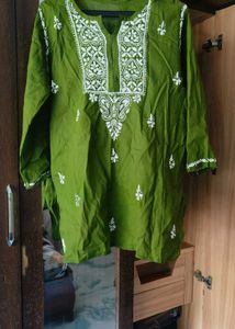 New Luknowi short kurti