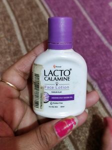 Lacto Calamine Oil Control Face lotion