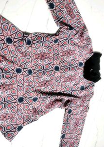 Short printed kurti/top for women