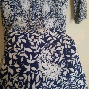 Embroidered Kurta Lucknowi