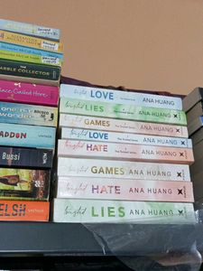 Popular Fiction Books Bundle