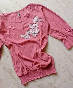 Embellished Top🌟