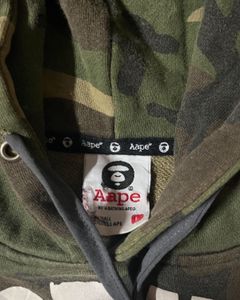 aape by a bathing ape Rare Hoodie🩶
