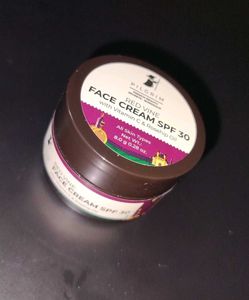 Pilgrim Red Vine Face Cream SPF 30