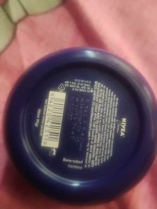 Nivea Creme Moisturizer
