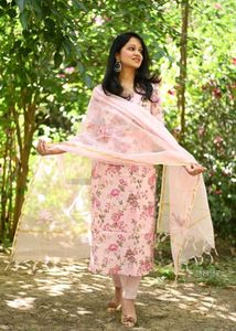 Beautiful Pink Cotton Kotta Doria Appliq Work