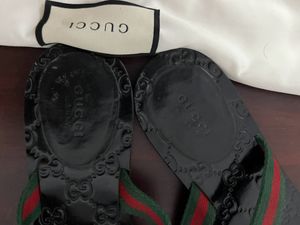 39’s Gucci Double G sandals