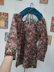 Laila ✨️ trendy corset back short kurtis ✨️