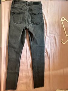vero Moda  Gray Ripped Skinny Jeans