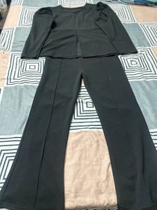 Chic Black Pant Suit