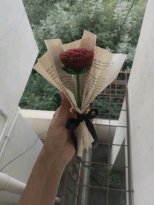 HANDMADE CROCHET ROSE (SINGLE)