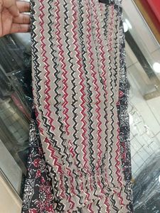 Embroidered Kurti Set L Size