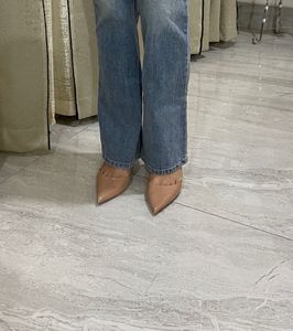 ZARA NUDE HEELS 👠