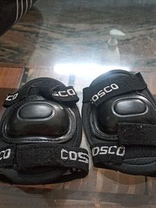 Skating Shoes Set