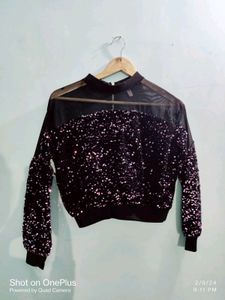 ✨️🖤Sequins Crop Top 🖤✨️