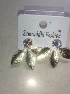 Leaf Design Earrings