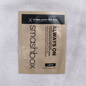 Smashbox Always On Skin Balancing Foundation
