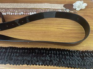 Stylish Women&#39;s Belts - Set of 4