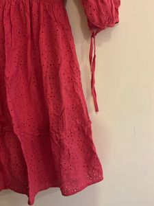 Chifli Dress With V Neck