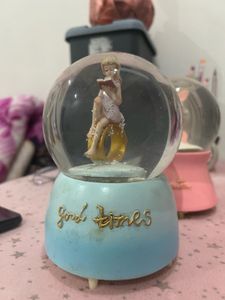 musical Good Times Snow Globe
