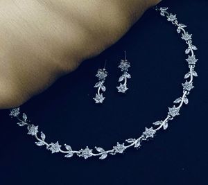 Flower Leaf AD Necklace