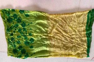 Green Floral Printed Saree With Blouse