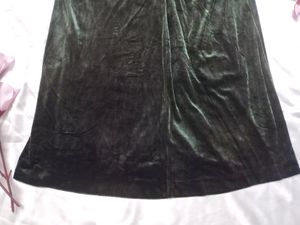 Sap Green Velvet Long Skirt