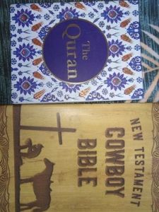 Comb books for Makethespace