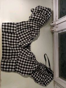 Gingham Ruffle Crop Top